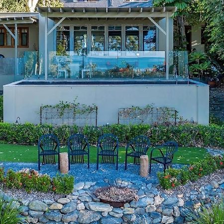 Beachfront Dolphin Cabin Oak Beach Екстер'єр фото